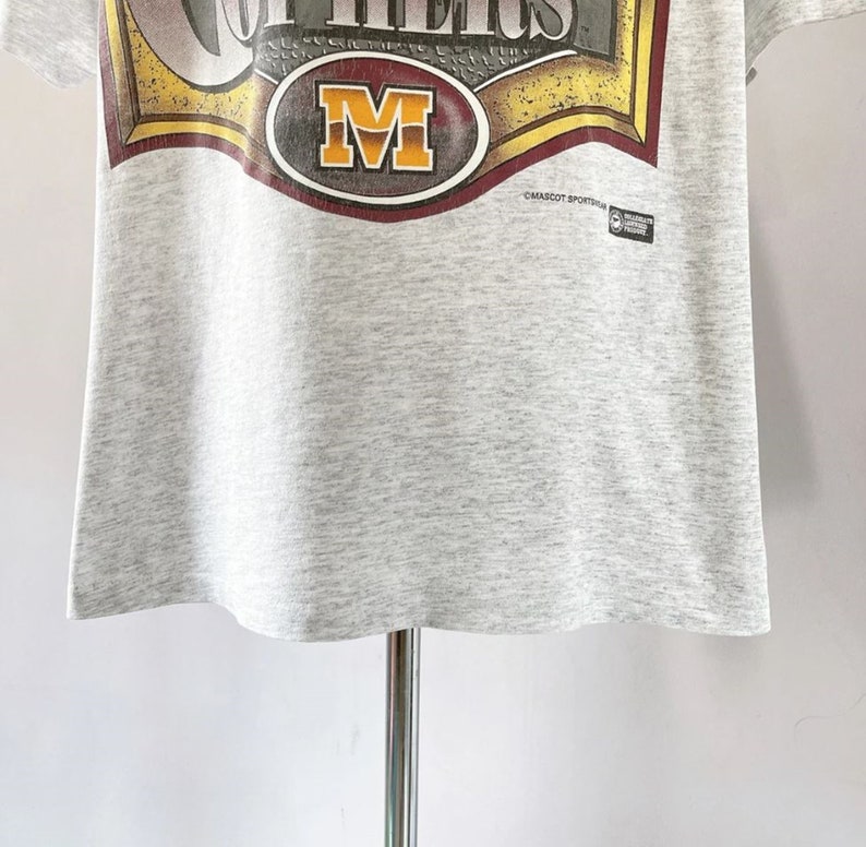 90S University Of Minnesota Gophers Golden Final Four Sweatshirt, Football Shirt, Vintage 90S Shirt, T-Shirt, Hoodie - Image 3