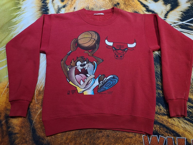 90's Taz Chicago Bulls Unisex Sweatshirt Hoodie Shirt