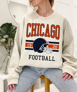 Chicago Football Sweatshirt, Vintage Retro Chicago Football Shirt for NFL Fans
