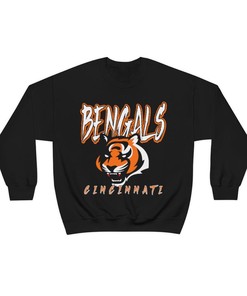 Cincinnati Bengals HALLOWEEN Retro NFL American Football Lover Sweatshirt Hoodie