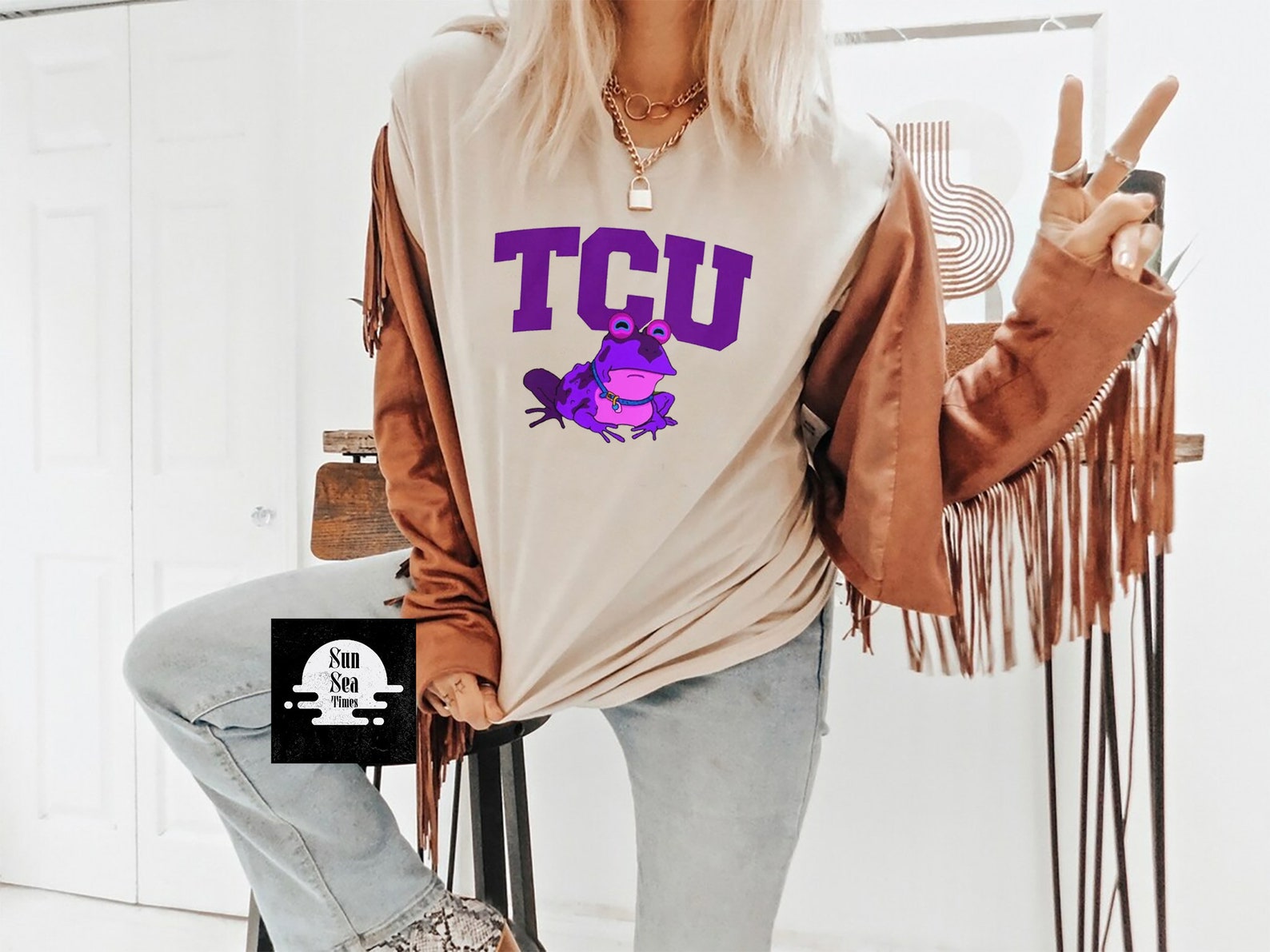 Frogs Hypnotoad Sweatshirt, Tcu Hypnotoad Sweatshirt, Sonny Dykes Frogs Hypnotoad Shirt, Tcu Student Gifts