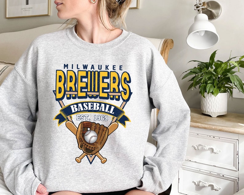 Milwaukee Baseball Crewneck Sweatshirt, Vintage Milwaukee Baseball Shirt, Milwaukee Fan Shirt - Image 2