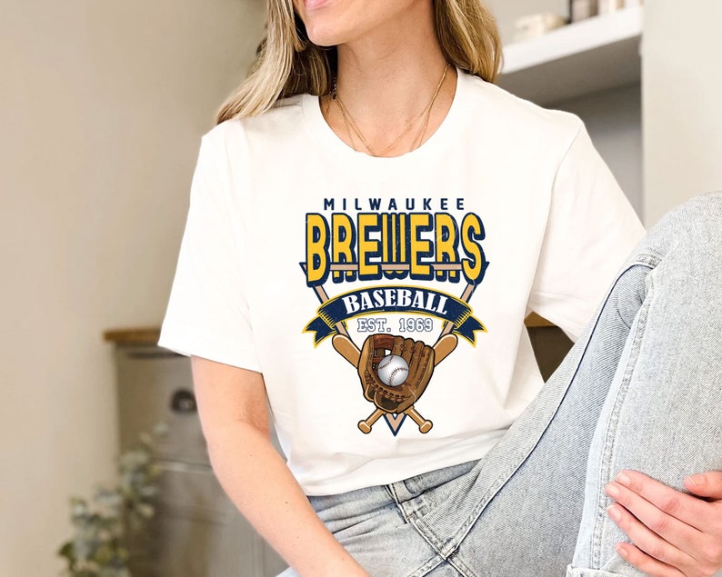 Milwaukee Baseball Crewneck Sweatshirt, Vintage Milwaukee Baseball Shirt, Milwaukee Fan Shirt - Image 3