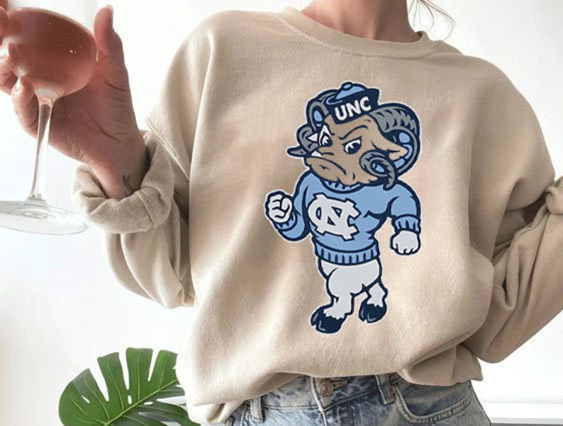 North Carolina Tar Heels Sweatshirt, Logo Unc Hoodies, Ncaa North Carolina Shirt, Gift For Fan Unc Tee - Image 3