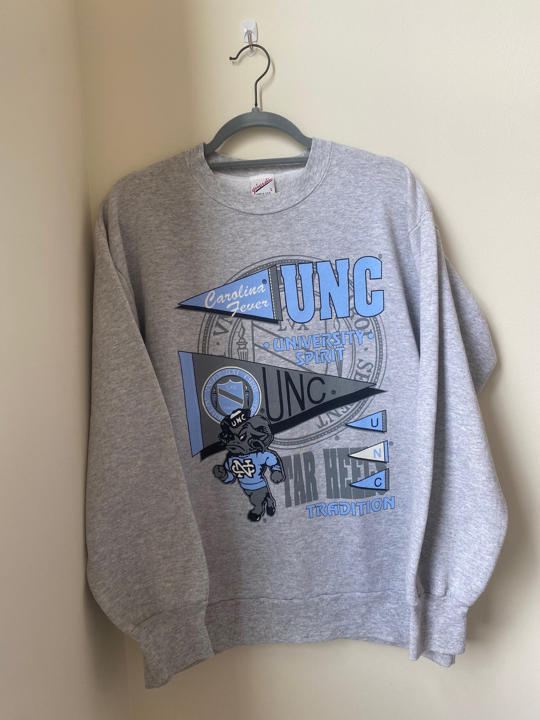 Unc Graphic Crewneck Sweatshirt Hoodie Shirt Gifts For Fans, Tar Heels Shirts, College Student Unisex Tee