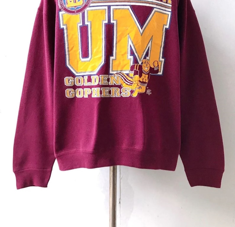University Of Minnesota Gophers Golden Final Four Ncaa Basketball Sweatshirt, Football Shirt, Vintage 90S Shirt - Image 3