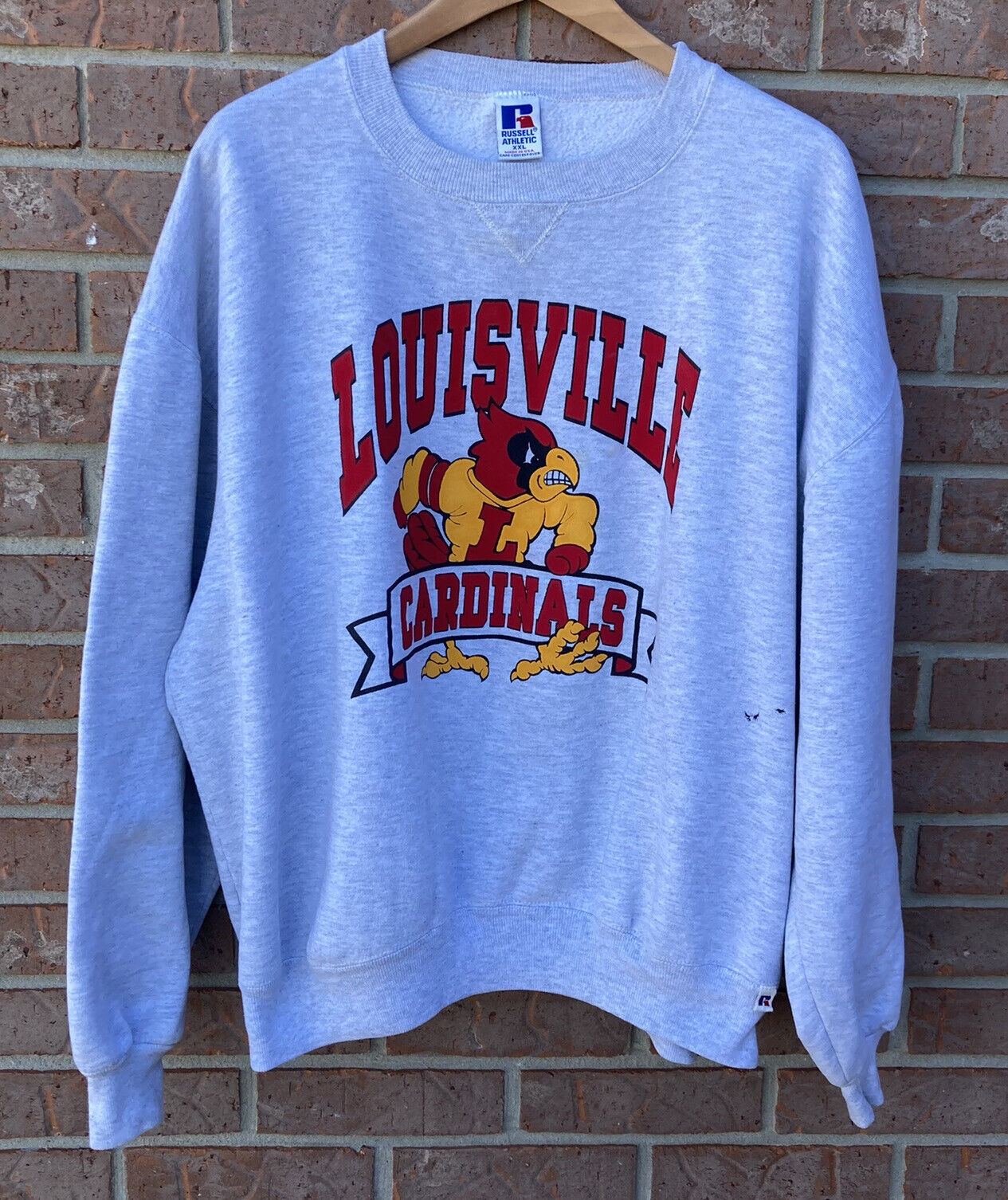Vintage 90S Russell Athletic Louisville Cardinals Distressed Sweatshirt Shirt Hoodie Full Size
