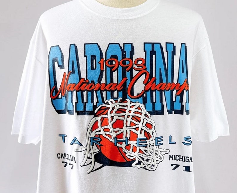 Vintage 90S University North Carolina Tar Heels Basketball Shirt, Sweatshirt, Unc Shirt Gifts For Ncaa Fans - Image 2