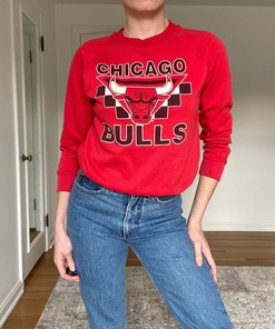 Vintage 90s Chicago Bulls Raglan Unisex Sweatshirt Hoodie Shirt