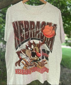 Vintage 90s Nebraska Cornhuskers T-shirt, Nebraska Crewneck, University Nebraska Shirt