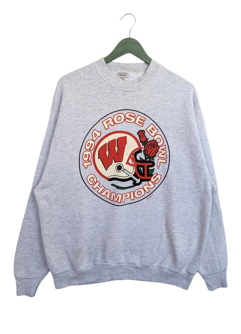 Vintage 94 Winconsin Badger Rose Bowl Champions Unisex Sweatshirt Hoodie Shirt
