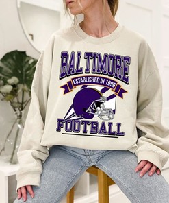 Vintage Baltimore Football Crewneck Sweatshirt Hoodie Shirt for NFL Fans