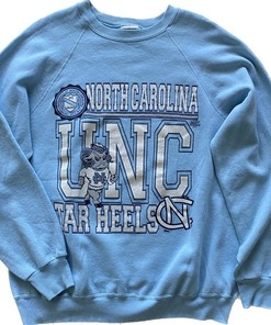 Vintage College (Unc) University Of North Carolina Sweatshirt Gifts For Ncaa Fans