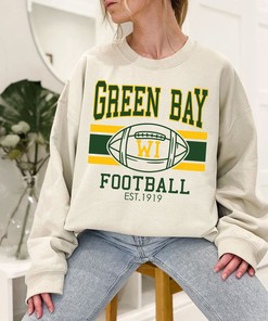 Vintage Green Bay Football Sweatshirt, Retro Green Bay Football Shirt for NFL Fans