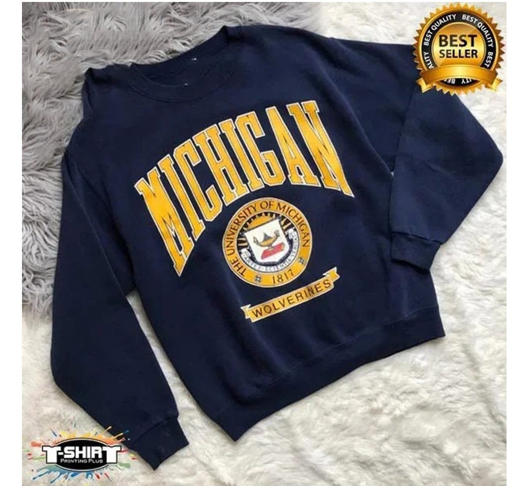 Vintage Michigan Wolverines Sweatshirt, University Michigan Crewneck Hoodie Shirt Gifts for NCAA Fans