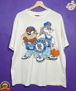 Vintage NCAA Kentucky Wildcats Looney Tunes T-Shirt, Kentucky Wildcats Shirt, University of Kentucky, Unisex Shirt