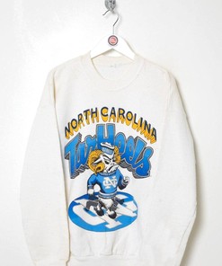 Vintage NCAA North Carolina Tar Heels Logo Mascot Sweatshirt, University of North Carolina Shirt, College, Unisex Shirt Sweater Hoodie
