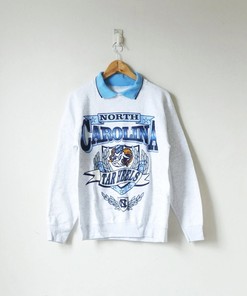 Vintage NCAA North Carolina Tar Heels Logo Mascot Sweatshirt, University of North Carolina Shirt Sweater Hoodie Gifts for Fans