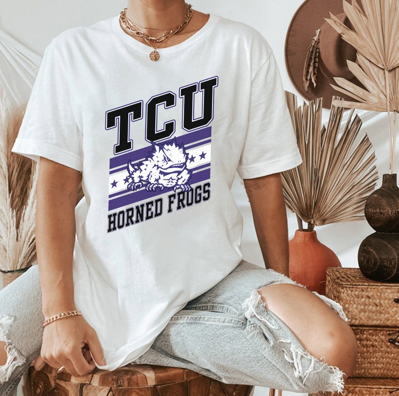 Vintage NCAA TCU Horned Frogs Logo Sweatshirt, TCU Shirt, Football, College Shirt,, Unisex Shirt Sweater Hoodie - Image 3
