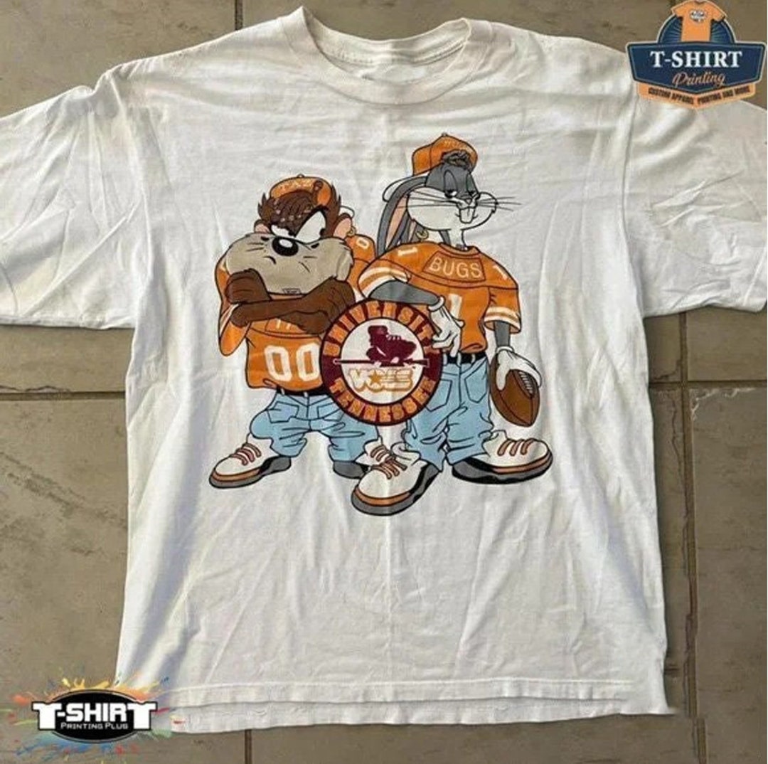 Vintage NCAA Tennessee Volunteers Looney Tunes T-Shirt, Tennessee Volunteers Shirt, University of Tennessee, NCAA Shirt