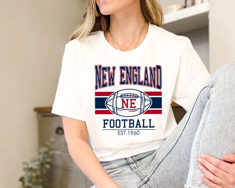 Vintage New England Football Sweatshirt, AFC Fan Shirt, NFL Shirt - Image 3