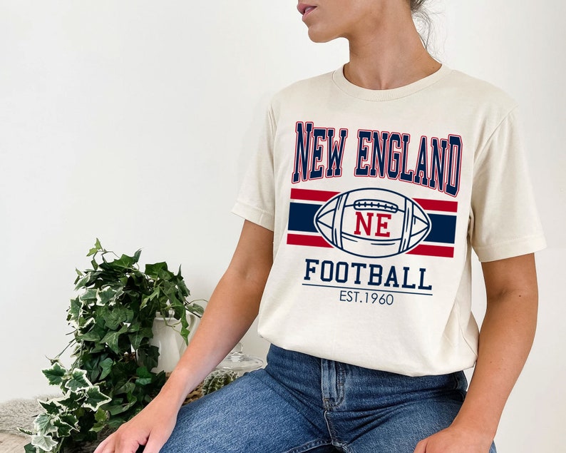 Vintage New England Football Sweatshirt, AFC Fan Shirt, NFL Shirt - Image 4