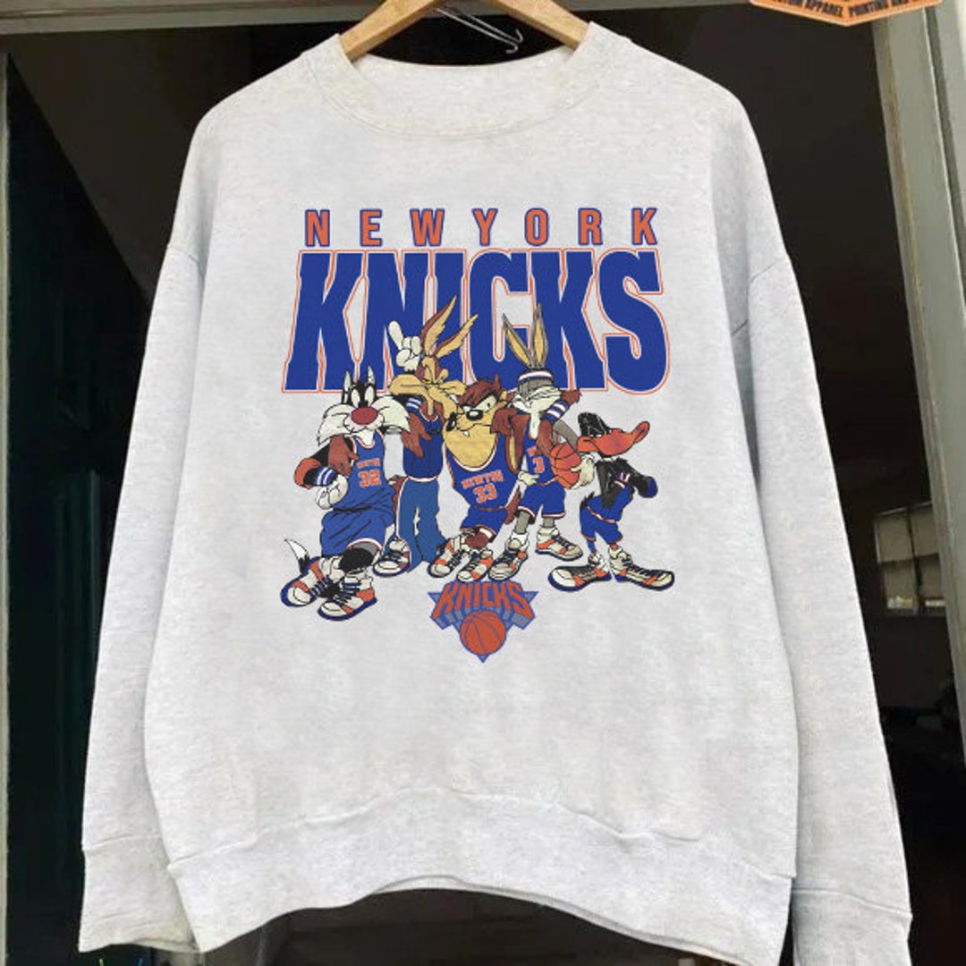 Vintage New York Knicks Looney Tunes Sweatshirt, Basketball 2022-23 Shirt, Unisex Shirt Sweater Hoodie