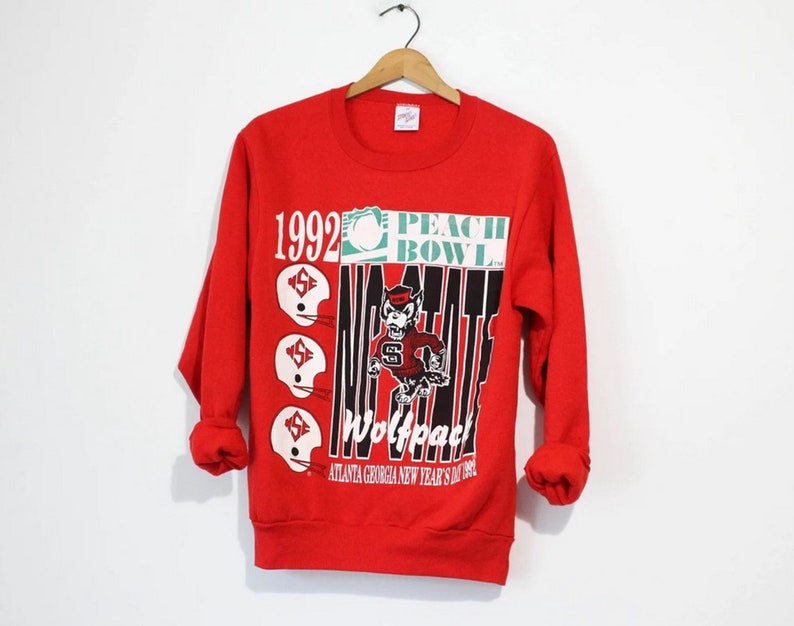 Vintage North Carolina State University Wolfpack 1992 Peach Bowl Crewneck Sweatshirt, North Carolina Shirt Gift