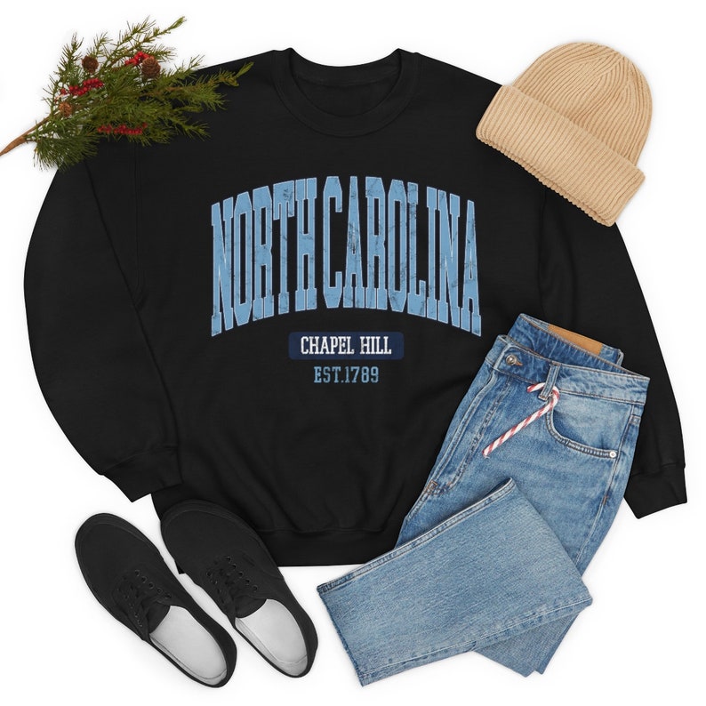 Vintage North Carolina Sweatshirt, North Carolina Fan Crewneck Sweatshirt, North Carolina Gift