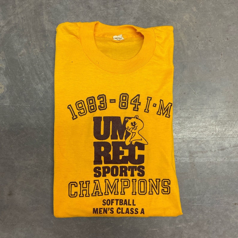 Vintage University Of Minnesota Gophers Shirt, Minnesota Golden Gophers Football Fan Shirt