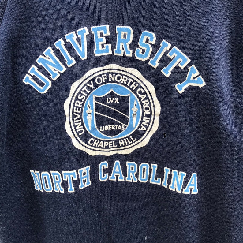 Vintage University Of North Carolina Biglogo Print Sweatshirt Crewneck Pullover Jumper Streetwear Navy Sweatshirt - Image 2