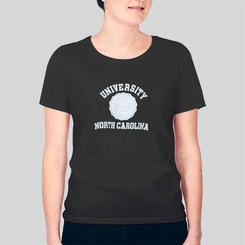 Vintage University Of North Carolina Unc Crewneck Sweatshirt Hoodie Shirt Gifts For Fans, College Student Unisex Tee - Image 3
