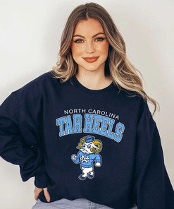 Vintage University Of North Carolina Unisex Sweatshirt, Unc Crewneck Sweater, Vintage 90'S Tar Heels Tee