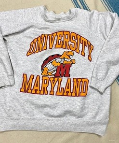 Vintage University of Maryland Logo Crewneck Sweatshirt Hoodie Shirt Gifts for NCAA Fans