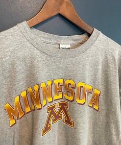 Vintage Y2K University Of Minnesota Golden Gophers T Shirt Full Size, University Football Fan Shirts
