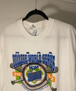 2002 Ncaa College World Series T-Shirt Sweatshirt American Football Sweatshirt Sports Gifts