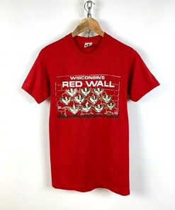 90S Vintage Style Wisconsin’S Badgers Red Wall Made In Usa T-Shirt Sweatshirt American Football Sweatshirt Sports Gifts