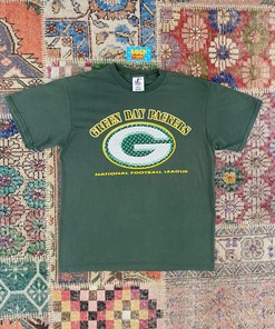 ‘90s Vintage Style NFL Green Bay Packers Big Logo Sweatshirt T-shirt Ideal Gift for NFL Fans