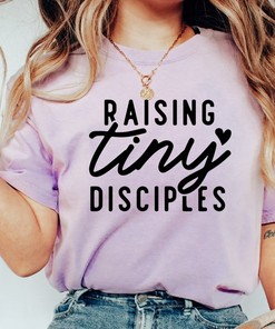Christian Mom Shirt with Jesus Quotes And Disciple Design