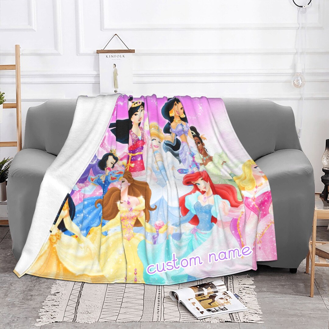 Create a fairytale room with a Custom Name Disney Princess Blanket