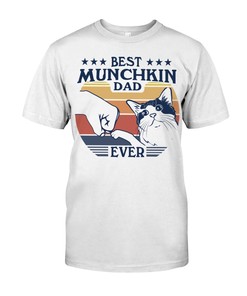 Cute Munchkin Cat T-Shirt For Men - A Fun And Playful Addition To Your Cat Clothing Collection