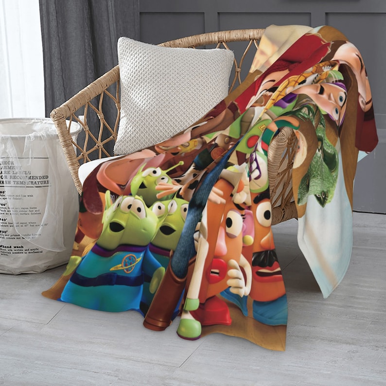 Disney Cartoon Character Baby Blanket with Personalized Name - Soft and Colorful - Image 3
