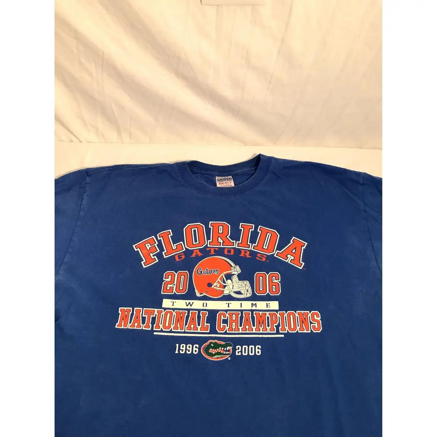 Florida Gators National Champions Graphic 2006 T-Shirt Sweatshirt Hoodie American Football Gifts Lover