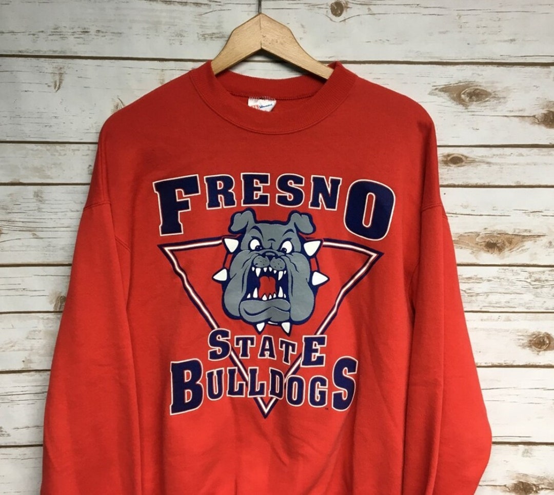 Fresno State Bulldogs Vintage Style Sweatshirt Perfect For Basketball Or Football Fans