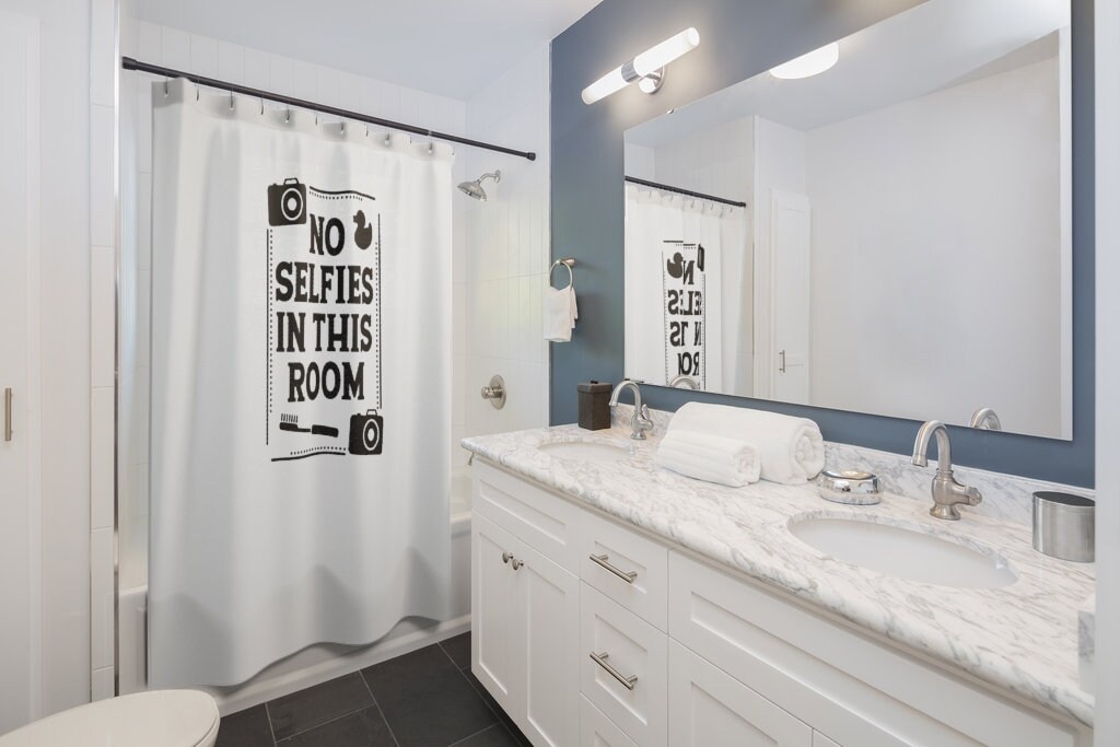 Funny No Selfies Shower Curtain with Humor and Farmhouse Vibe - Image 2