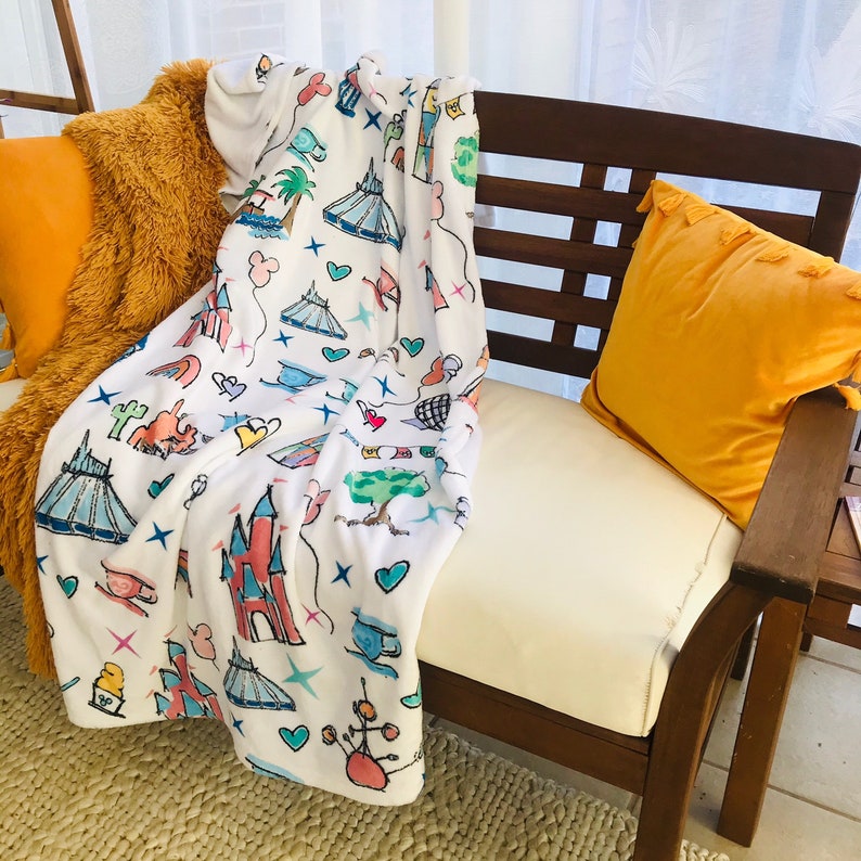 Fuzzy Disney Parks Sketch Throw Blanket: Walt Disney World Throw Blanket for Cozy Nights - Image 3