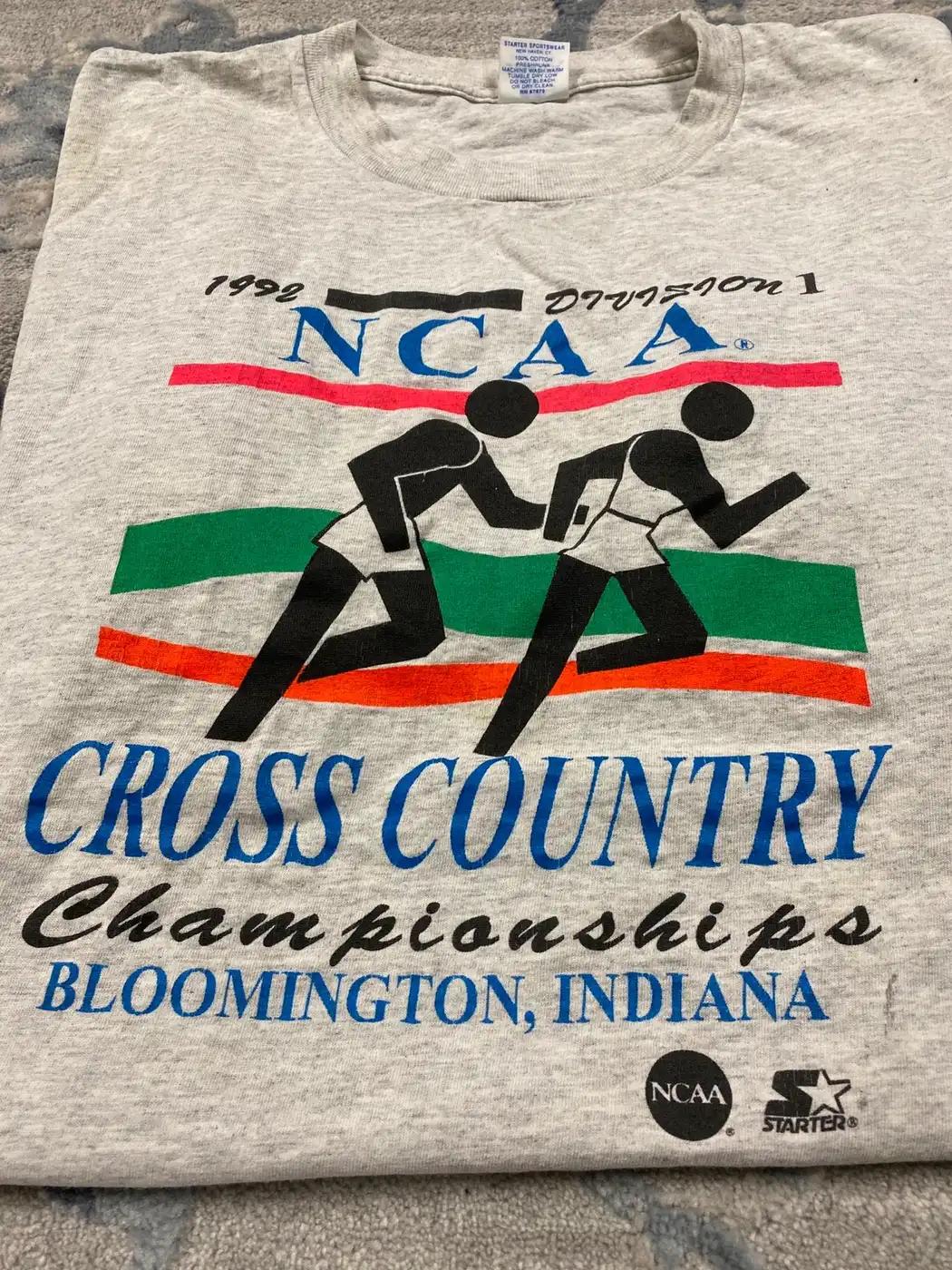 Get A Vintage Style 1992 Ncaa Starter T-Shirt, Sweatshirt Hoodie For College Sports Fans - Image 2