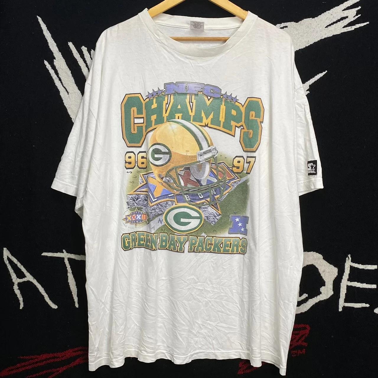 Green Bay Packers NFC Champions 1997 Vintage Style Football Sweatshirt T-shirt Ideal Gift for NFL Fans