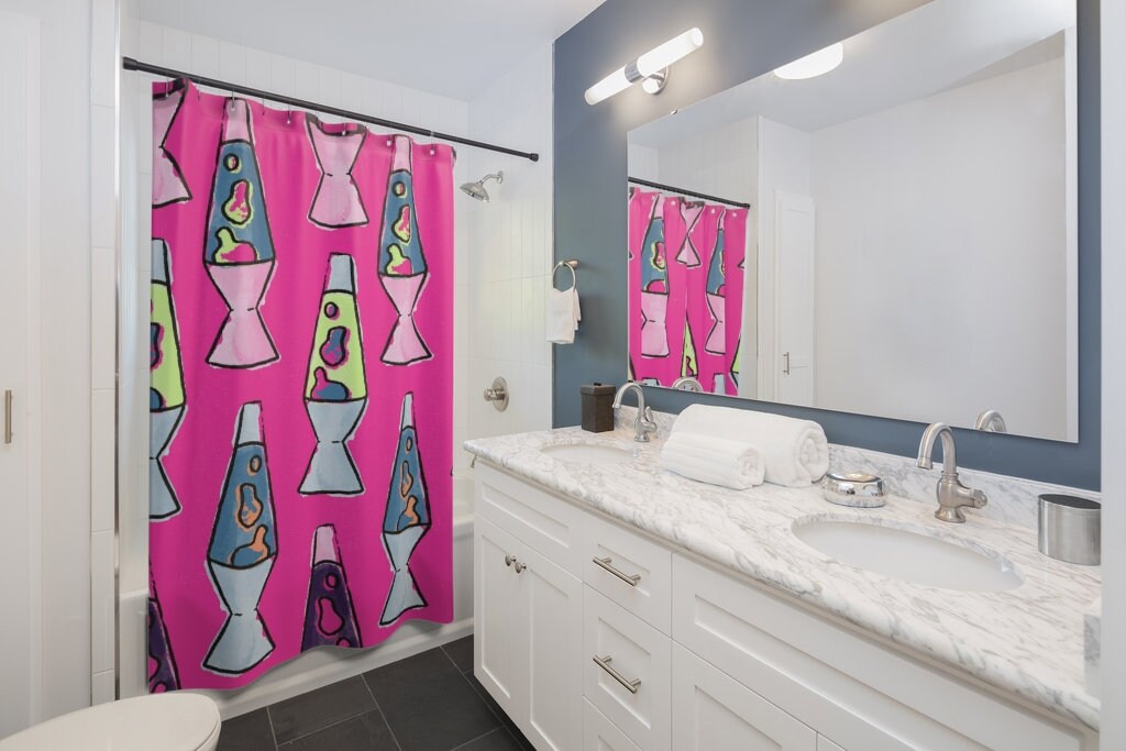 Groovy Retro Pink Lava Lamp Shower Curtain, 60's Bathroom Decor - Image 2