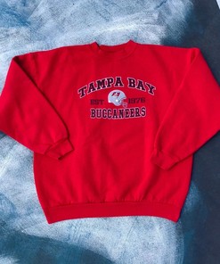 Logo Athletic Tampa Bay Buccaneers Sweatshirt T-shirt Ideal Gift for NFL Fans